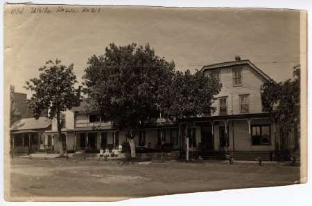 Old White House Hotel, Russellville, Ark.