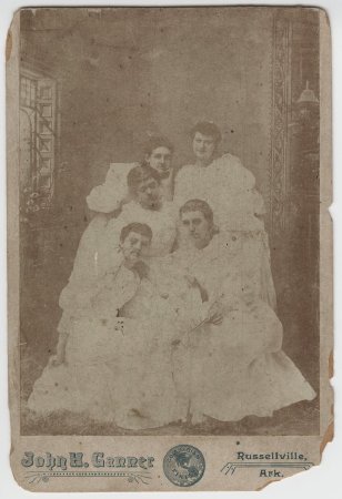 Five Young Women, Russellville, Ark.